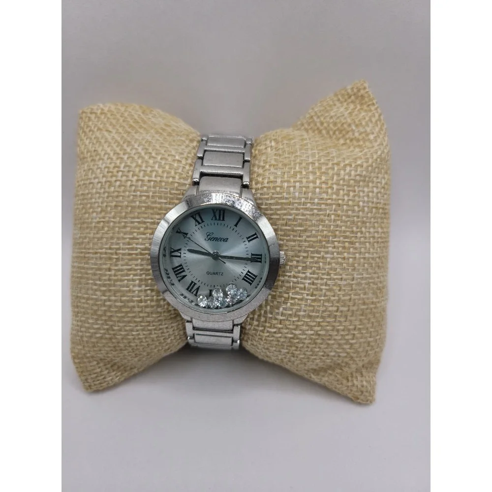 Geneva Women's Silver Tone Quartz Watch White Roman Numeral Dial Floating Crysta